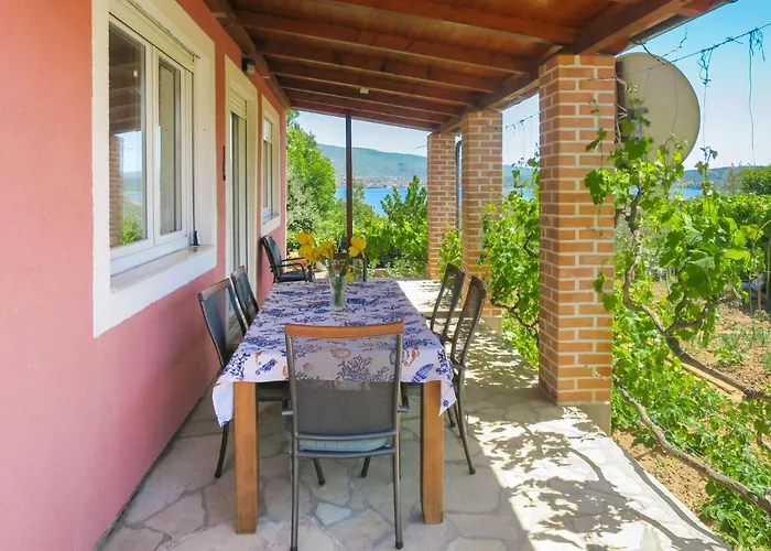 Ferienhaus Kata By Interhome *